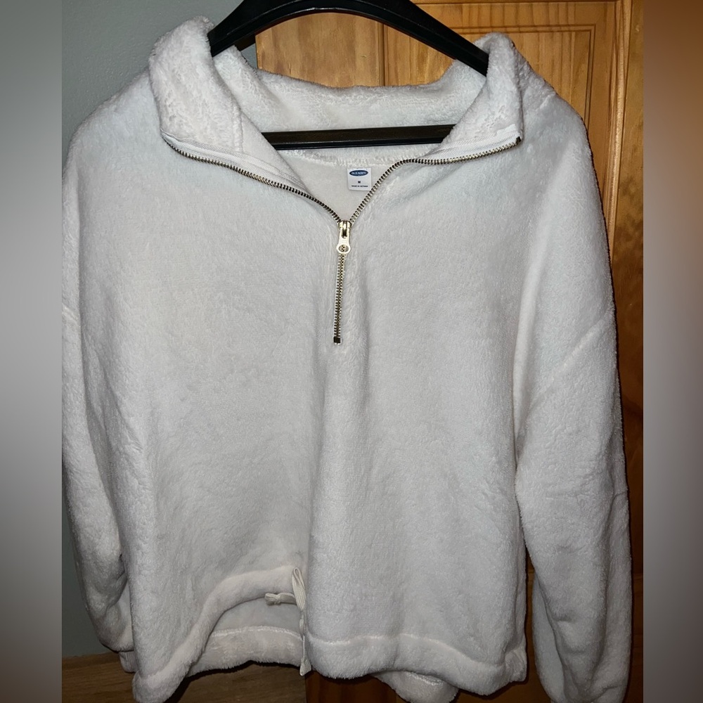 Old Navy white fleece quarter zip (M)